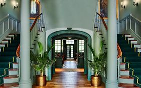 The Vanderbilt, Auberge Resorts Collection